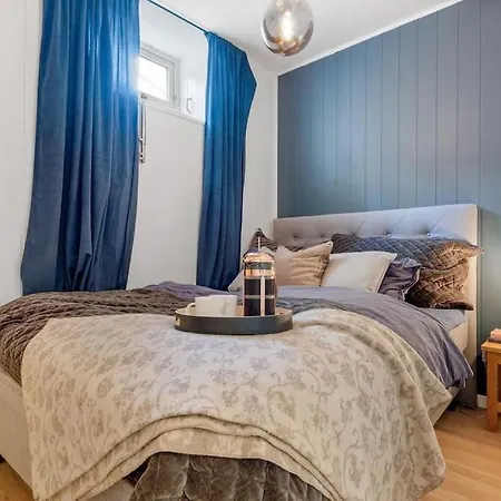 Charming, Central, Coffee Machine *