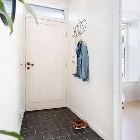 Charming, Central, Coffee Machine